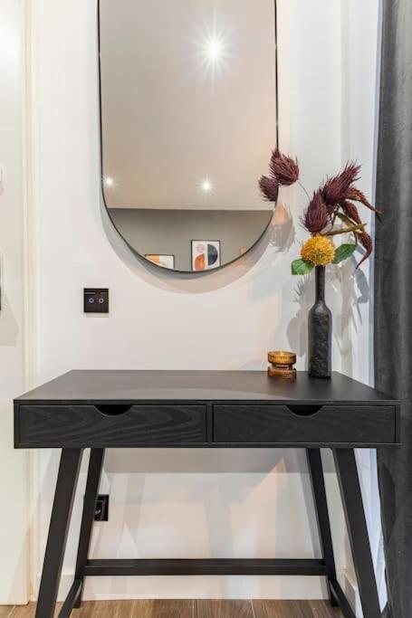 Luxury And Elegant Apartment Madrid Exterior foto